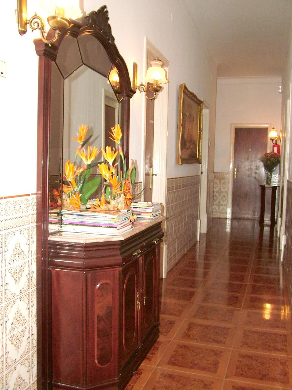 Hotel Residencial Valentina Lisboa Exterior foto Interior of the hotel